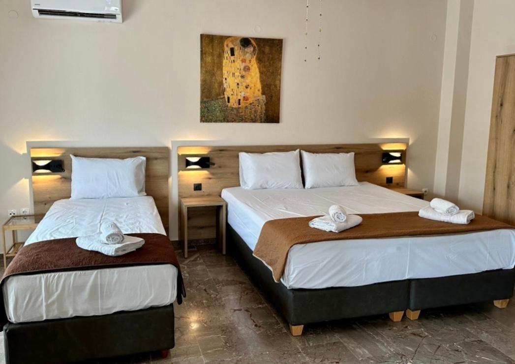 Dili Apartments Ierissos Bagian luar foto